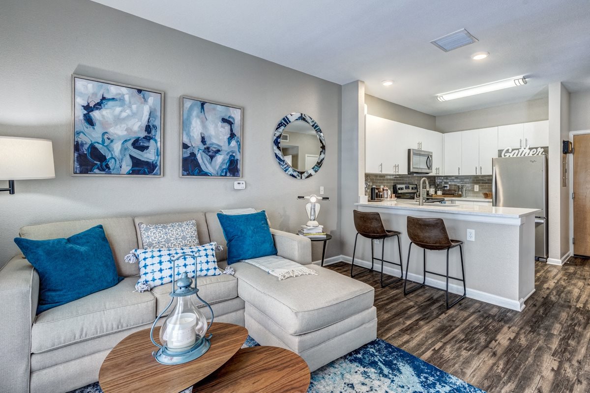 Summit At Flatirons Apartments
